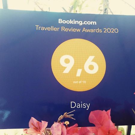 דירות ויאחויוסה Daisy מראה חיצוני תמונה